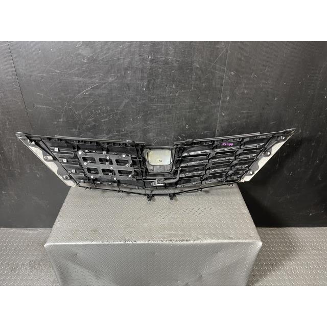 トヨタ 20アルファード後期純正フロントグリル75301-58130 トヨタ 20アルファード後期純正フロントグリル75301-58130