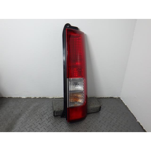 新品！スズキ エブリィ DA64W 右 テール ランプ 35650-68H20 エブリイワゴン エブリィ DA64W 右 テール ランプ ライト 35650-68H20