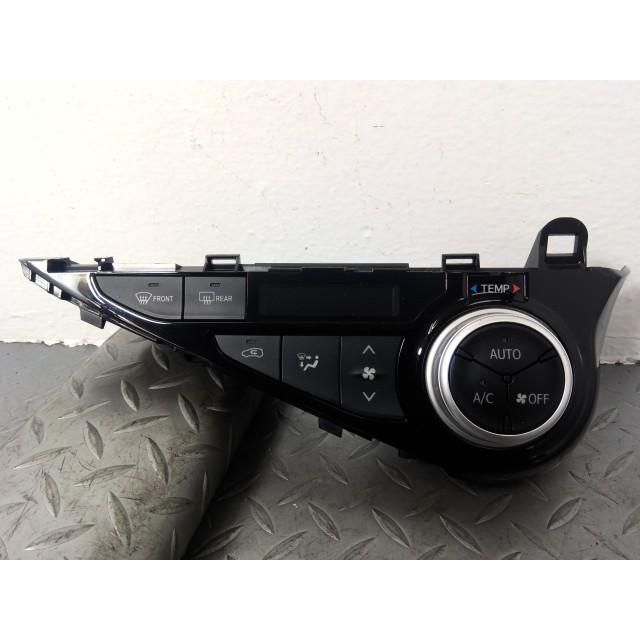 アクア NHP10 エアコン スイッチ パネル 55900-52A10 : 株式会社川島