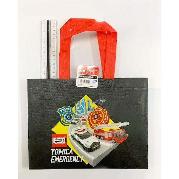 トミカ不織布おでかけバッグ 21×27.5×マチ10cm (100円ショップ 100円