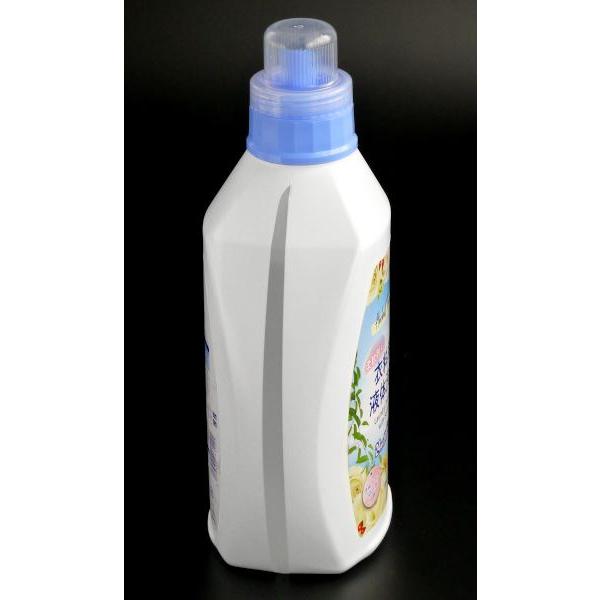 柔軟剤入り衣料用液体洗剤 ハーバルスリー フルーティローズの香り 2.0
