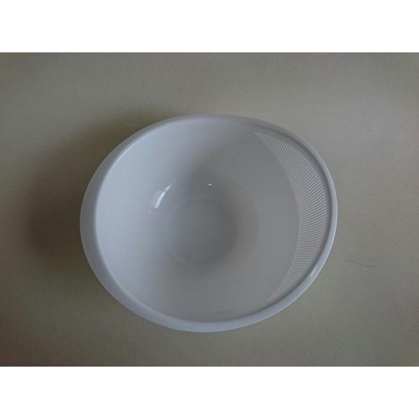 水切りボウル ２ １ｌ ホワイト 2nky 100円雑貨 日用品卸 Bababa 通販 Yahoo ショッピング