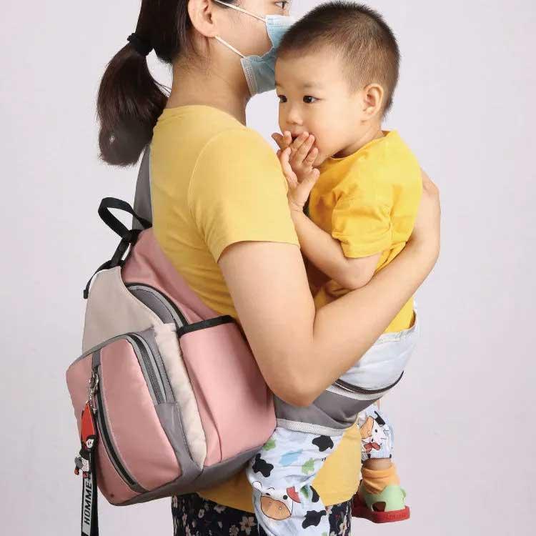 マザーズバッグ ヒップシート ショルダーバッグ 2WAY 2in1 ボディバッグ 大容量 鞄 赤ちゃん 抱っこひも ママバッグ キャリーバッの画像