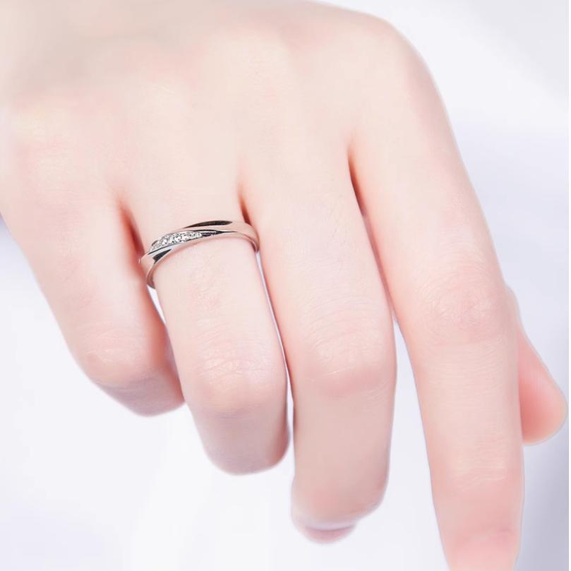 ペアリング 結婚指輪 ウエーブ  つや消し フリーサイズ シルバー925 プラチナ仕上げ czダイヤ C型リング  母の日ギフトの画像