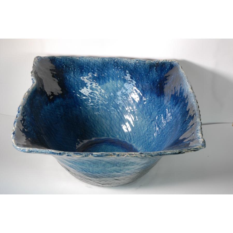 人気ブランド 青ガラスひねり水鉢 号 信楽焼 陶器 水鉢 メダカ鉢 めだか鉢 金魚鉢 すれん鉢 スイレン鉢 睡蓮鉢 保障できる Www Thedailyspud Com