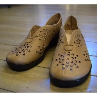 CHANGE　靴　パンプス　ベージュ　パンチング　24cm | Sensounico