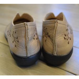 CHANGE　靴　パンプス　ベージュ　パンチング　24cm | Sensounico | 03