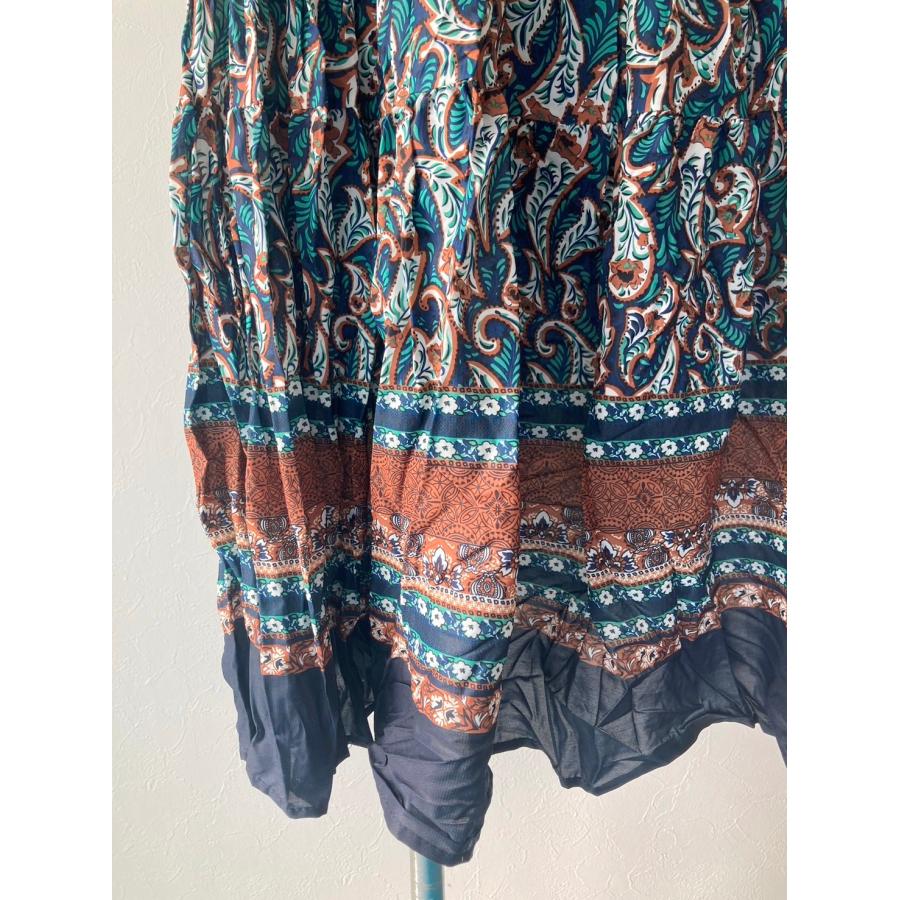 MICALLE MICALLE　レディース　ボトムス　スカート　ロングスカート　ウエストゴム　裏地付き　ペイズリー柄　美品 |  | 09