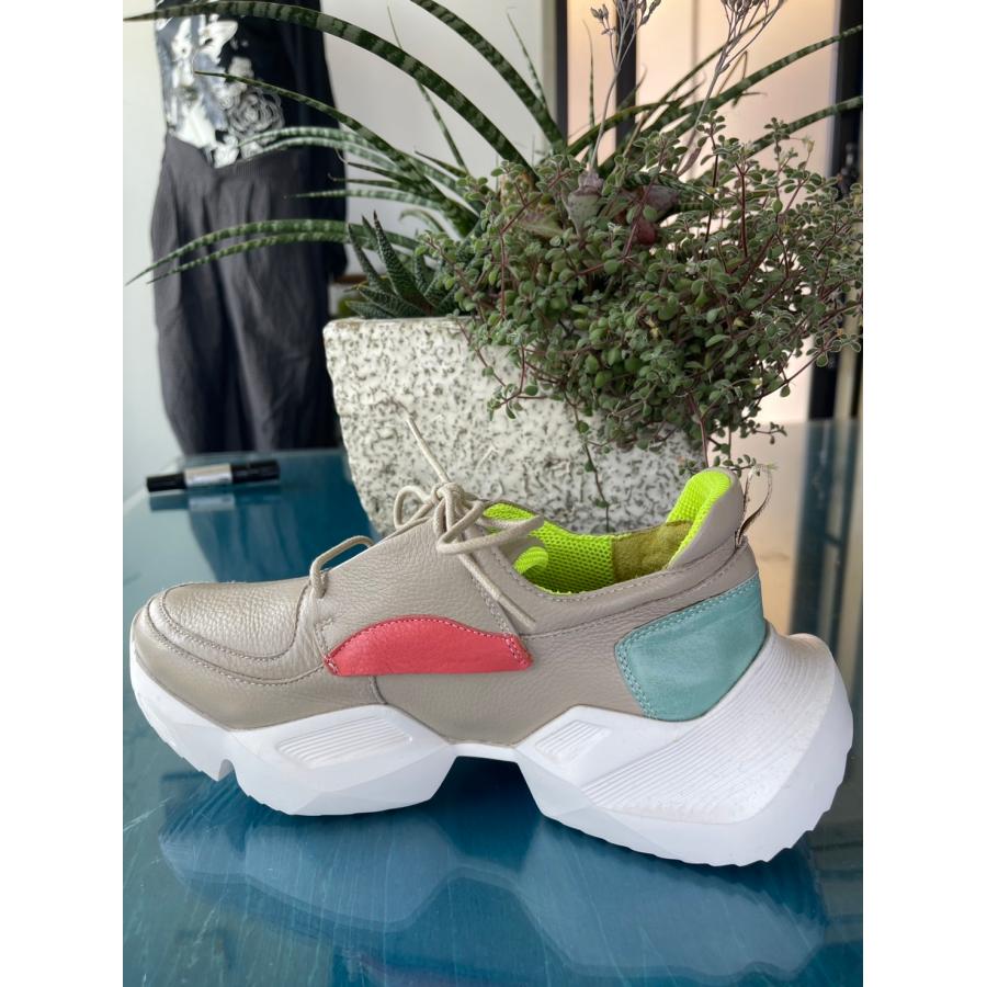 MANA　中古　リサイクル　靴　シューズ　スニーカー　革　24.0cm　試し履き程度　超美品　 |  | 05