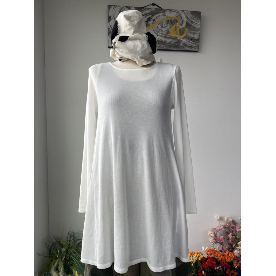 新品未使用】センソユニコ イオコムイオ 5分袖チュニック 麻