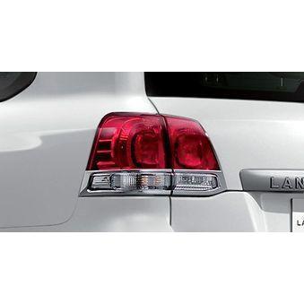 トヨタ純正　リヤランプガーニッシュ　ランドクルーザー 200系前期