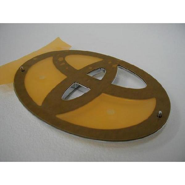 トヨタ 70系ヴォクシー等に トヨタ純正 シルバーエンブレム ［T