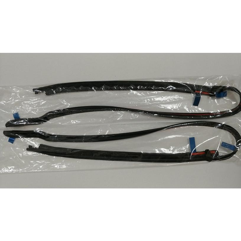 トヨタ（TOYOTA） トヨタ純正 ウェザーストリップ ランドクルーザー