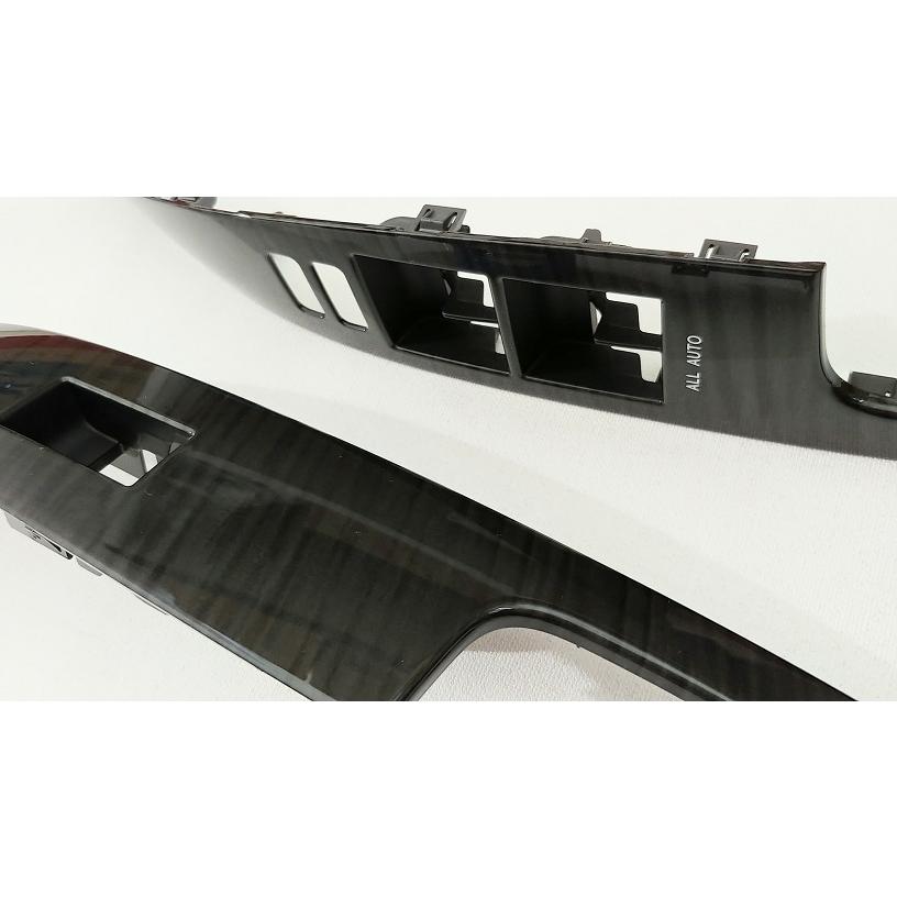 トヨタ（TOYOTA） トヨタ純正 フロントドアインテリアパネル