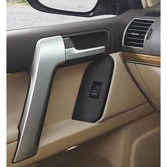 トヨタ トヨタ純正 シルバー加飾インサイドドアハンドル [交換式 トヨタ トヨタ純正 シルバー加飾インサイドドアハンドル [交換式