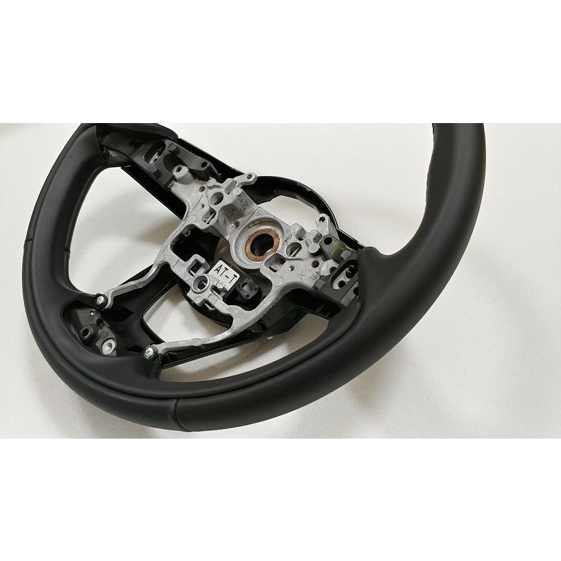 トヨタ（TOYOTA） トヨタ純正 本革ステアリング ヤリス MXPH10/15