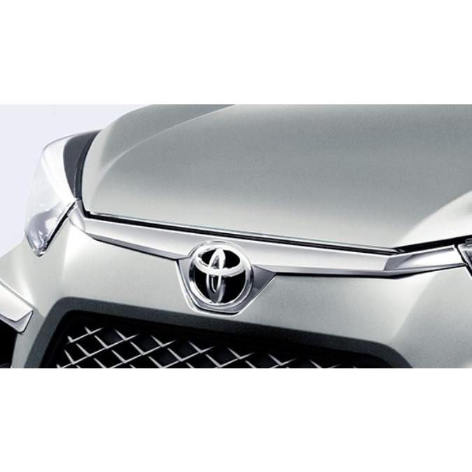 トヨタ（TOYOTA） トヨタ純正 メッキグリルガーニッシュ ライズ A200A