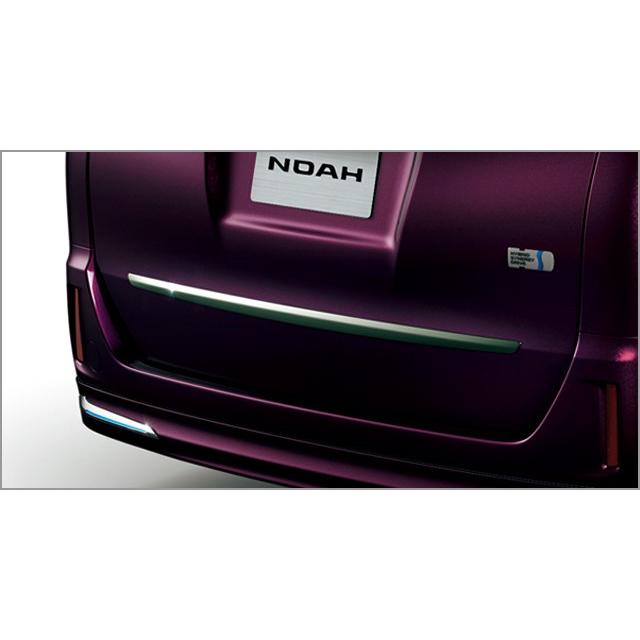 トヨタ（TOYOTA） トヨタ純正 メッキリヤガーニッシュ ノア 80系