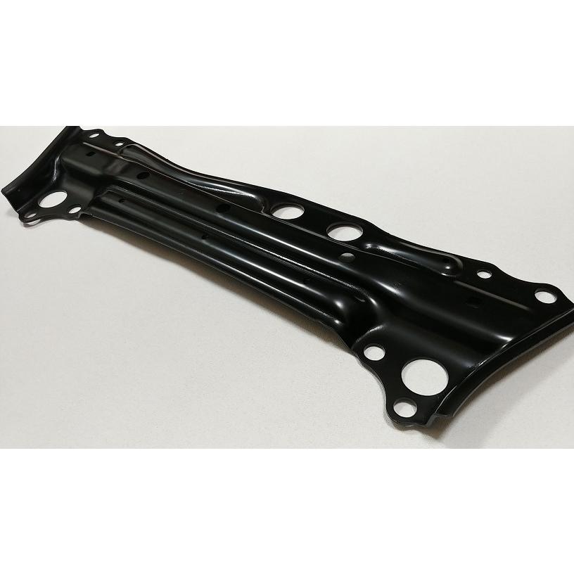 トヨタ純正 フロントサスペンションメンバーブレース アルファード 30系 :Y42-6227881270:カズ・オートセールス - 通販 - Yahoo!ショッピング トヨタ純正 フロントサスペンションメンバーブレース アルファード 30系 :Y42-6227881270:カズ・オートセールス - 通販 - Yahoo!ショッピング