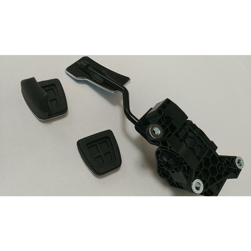 トヨタ（TOYOTA） トヨタ純正 アルミペダルセット [6MT用] カローラ