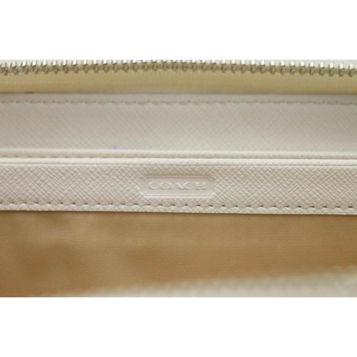 COACH 長財布 ホワイト シグネチャー型押し ラウンドジップ コーチ 長財布 レディース COACH長財布 シグネチャー 白