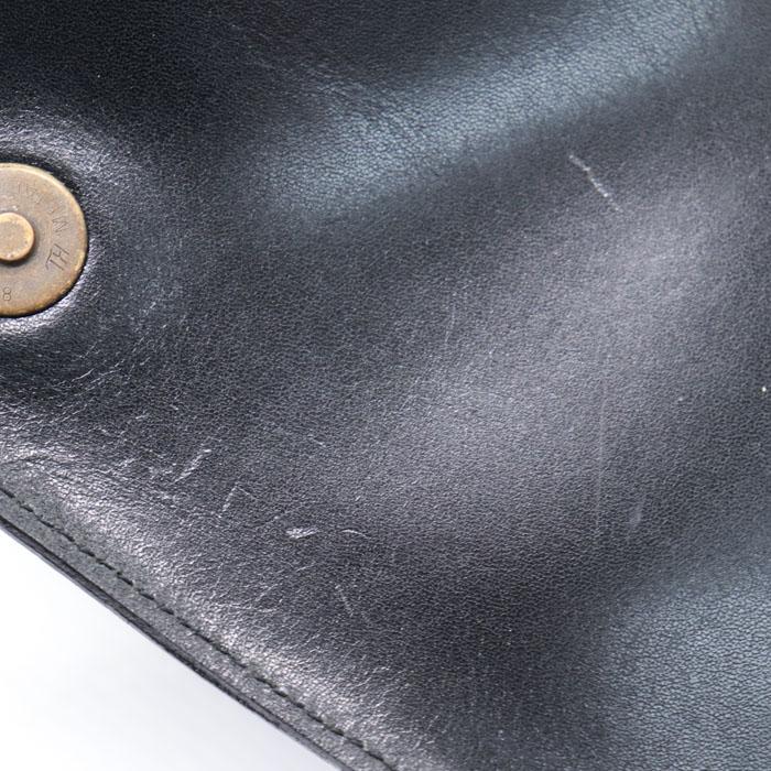 ビースタッフ ショルダーバッグ ワンショルダー 本革 レザー 肩掛け