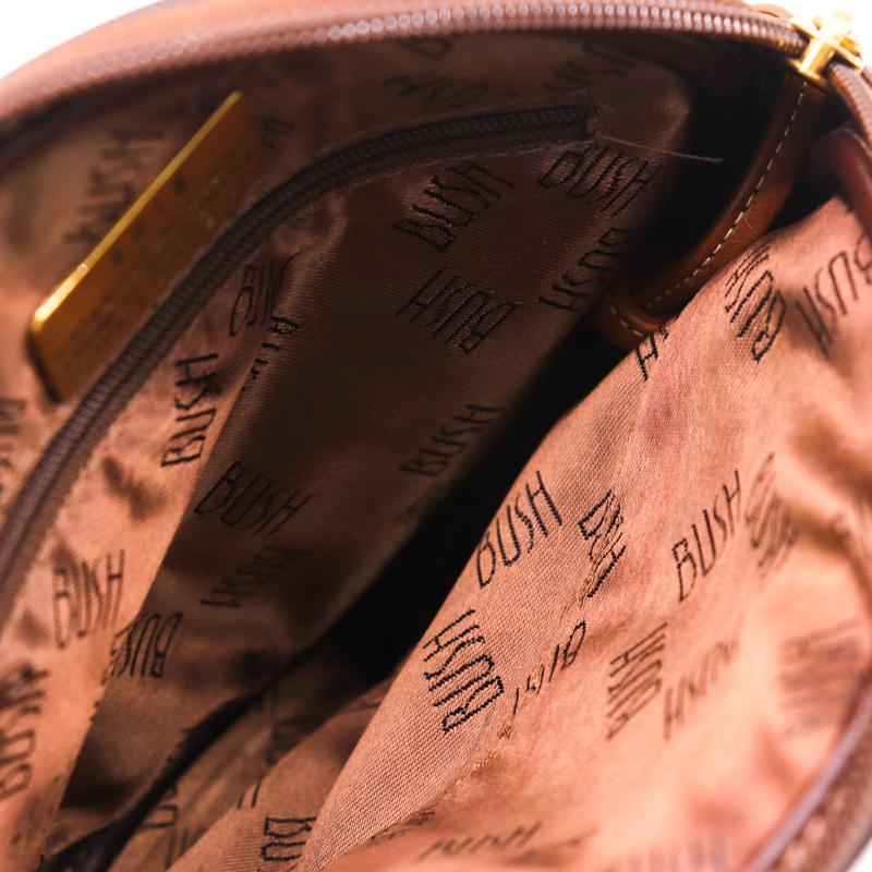 ブッシュ ショルダーバッグ カンガルー/カーフレザー