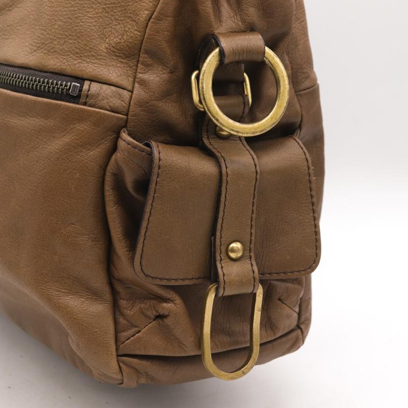 美品　エクラムール　レザー　ベージュ　ショルダーバッグ　eclamour eclamourのフリマアイテム一覧