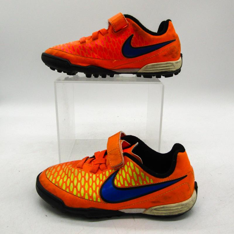 NIKE（ナイキ） スニーカー ローカット マジスタオラ 717058-858