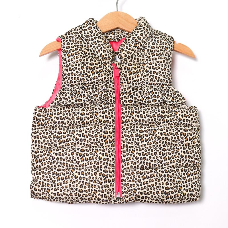 ピロッピ 新品未使用！Margaux vintageヒョウ柄 ダウンベスト GAP（ギャップ） ダウンベスト レオパード柄 ヒョウ柄 中綿入り