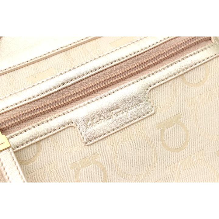 サルヴァトーレフェラガモ ガンチーニ トートバッグ AU-21/6345