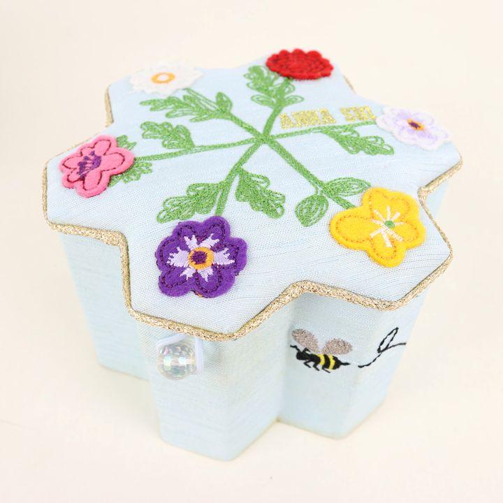 限定値下げ ANNA SUI ジュエリーボックス L 収納力抜群なANNA SUIとコラボレーションしたジュエリーボックス