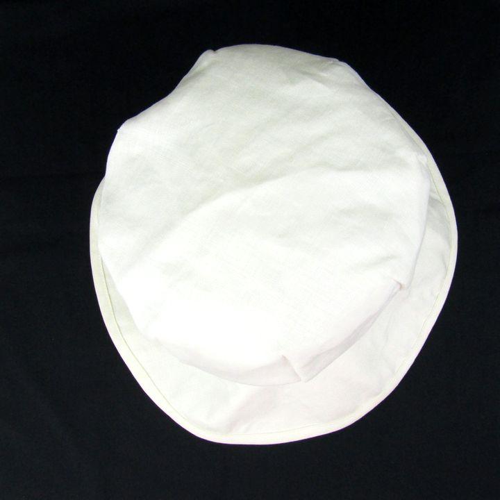 【新品タグ付き】HANAE MORI スカーフ付き　ブラウス　オフホワイト スカーフ】ハナト (Hanato) ステンドグラスのお城 シルクウ