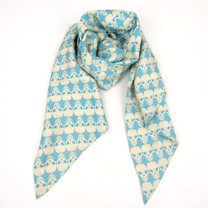 シルクスカーフ ポーラトーマス♡スカル柄 シルクスカーフ ポーラトーマス♡スカル柄 - メルカリ