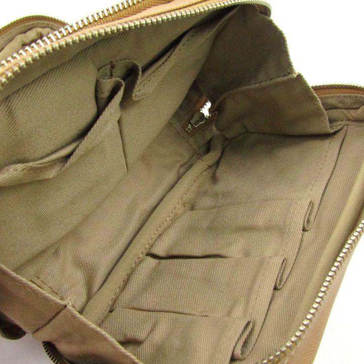 courreges クレージュ ポーチ マルチケース 未使用 ロゴ