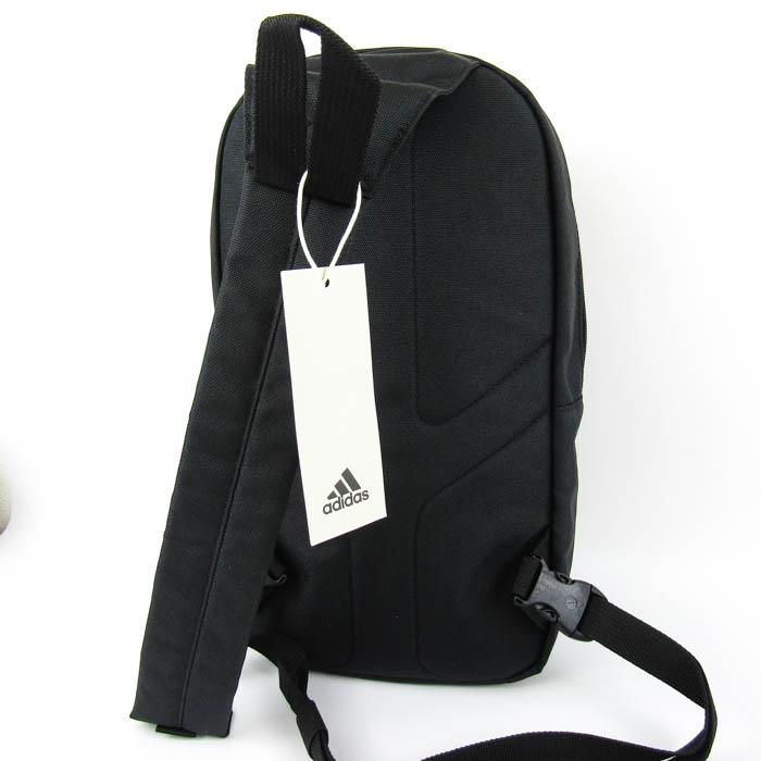 adidas（アディダス） ボディバッグ 未使用 ワンショルダーバッグ 