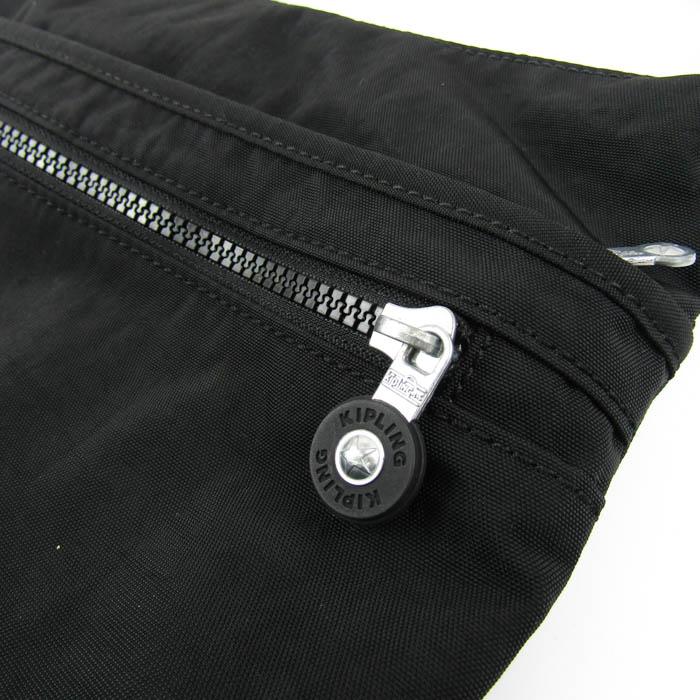 kipling（キプリング） ショルダーバッグ チャーム付き 斜め掛け 鞄