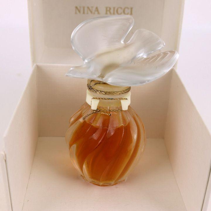 ニナリッチ 香水 レールデュタン パルファン 未開栓 未使用 一羽鳩 フレグランス 外装難有 レディース 15mlサイズ NINA RICCI ...