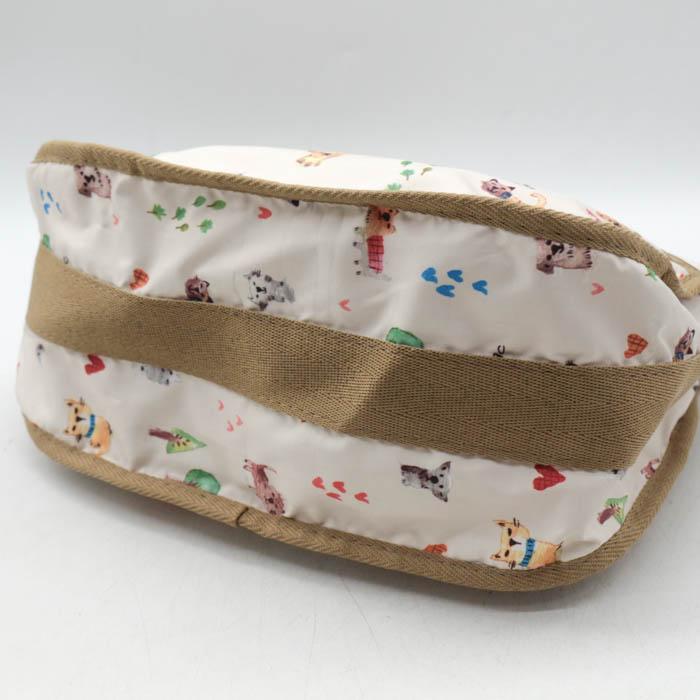 【レスポートサック】ほっこり 犬 猫 アニマル柄 ショルダーバッグ アイボリー LeSportsac（レスポートサック） ショルダーバッグ 犬 イヌ アニマル柄