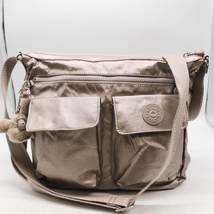 kipling（キプリング） ショルダーバッグ チャーム付き 斜め掛け 鞄 