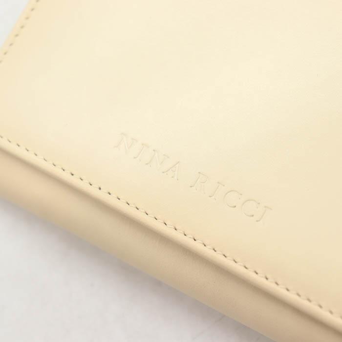 ニナリッチ がま口 折り財布 ベージュ モノグラム 箱付き ニナリッチ 二つ折り財布 がま口 レザー 小物入れあり ウォレット