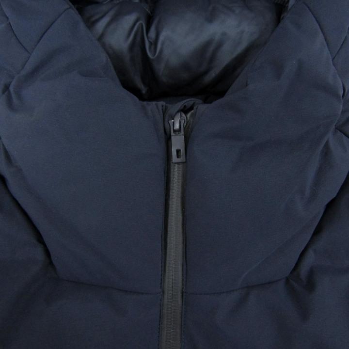 ユニクロ（UNIQLO） ダウンジャケット ジャンパー シームレスダウン