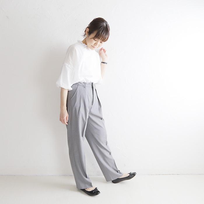 格安販売の レディース ズボン テーパード スラックス 夏 春 ボトムス サマースラックスストレッチパンツ 2155 オーグ Aug スラックスコーデ 細身 仕事 人気 ブランド スラックス カラー ブラック Raffles Mn