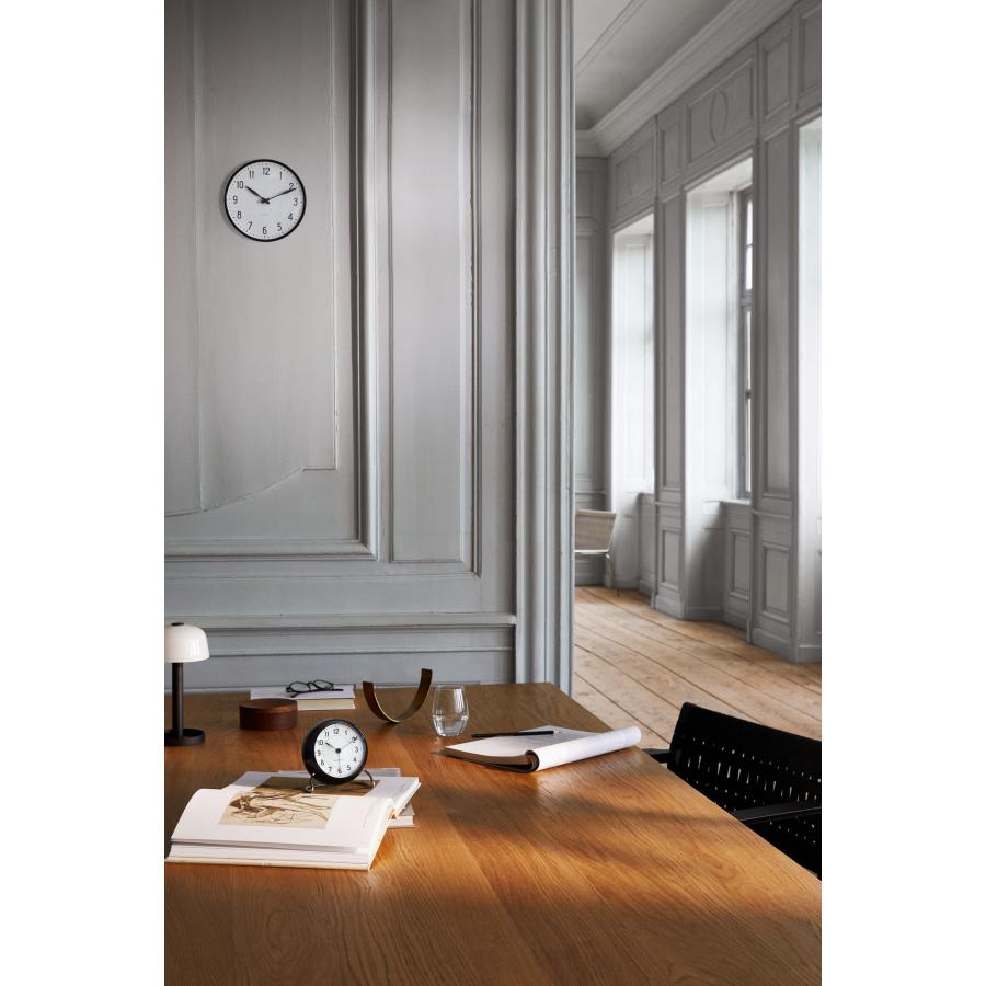 ARNE JACOBSEN（アルネ ヤコブセン） アルネ ヤコブセン 掛時計 29cm