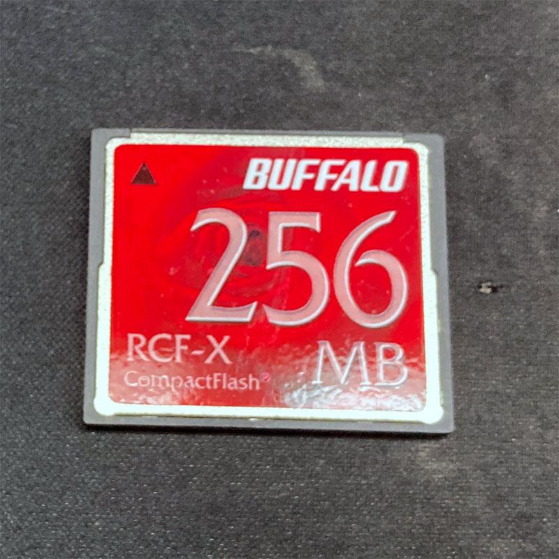 【送料無料】 動作確認済 コンパクトフラッシュ UDMA対応 フォーマット可能 ★ BUFFALO RCF-X256MY 256MB 複数出品中 | BUFFALO | 01