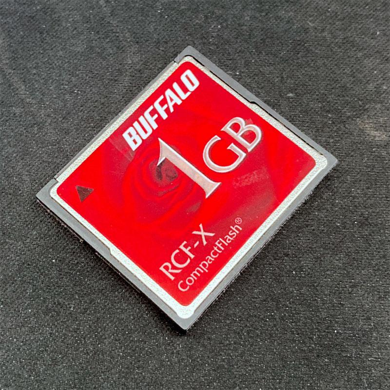 【送料無料】 動作確認済 コンパクトフラッシュ UDMA対応 フォーマット可能 ★ BUFFALO RCF-X1GY 1024MB 1GB 複数出品中 | BUFFALO