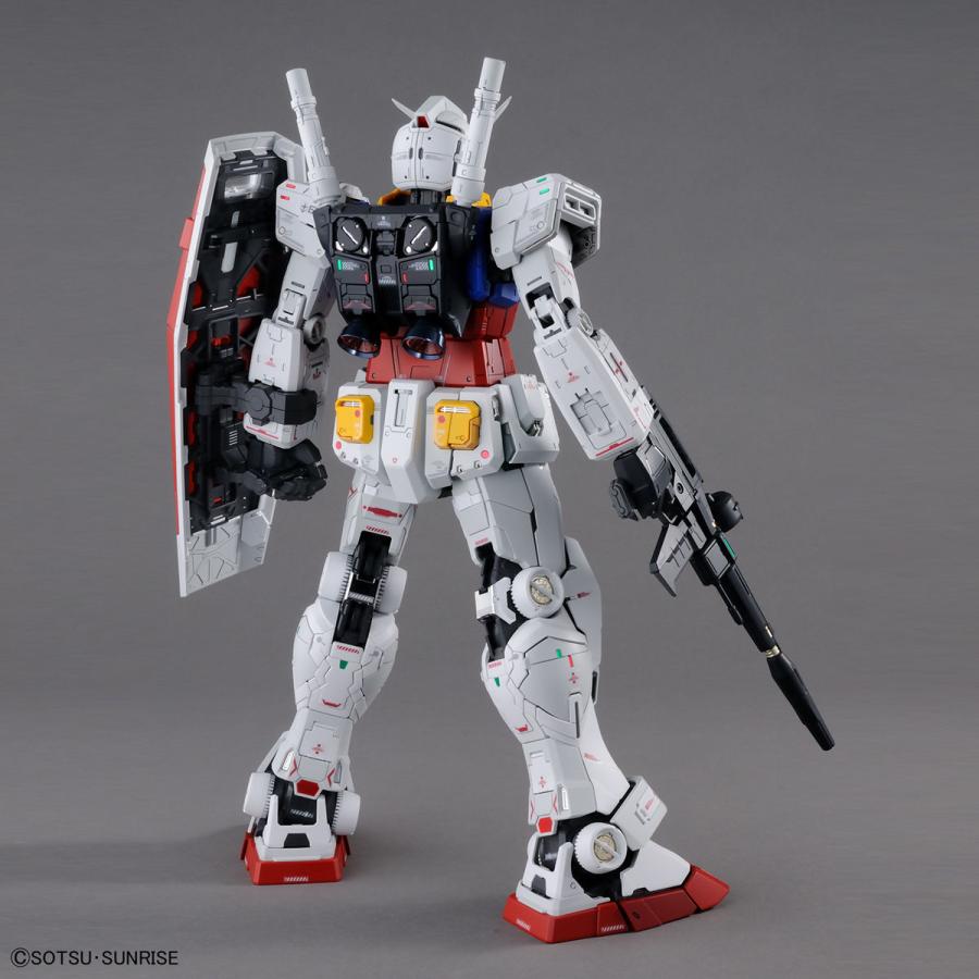 ガンプラ PG UNLEASHED 1/60  RX-78 ガンダム  完成品 PG UNLEASHED 1/60 RX-78-2 ガンダム｜バンダイ ホビーサイト
