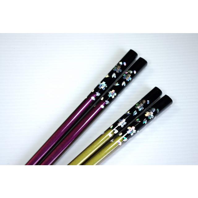 HO132　銀桜花22.5cm箸（左：ゴールド　右：パープル） |  | 02