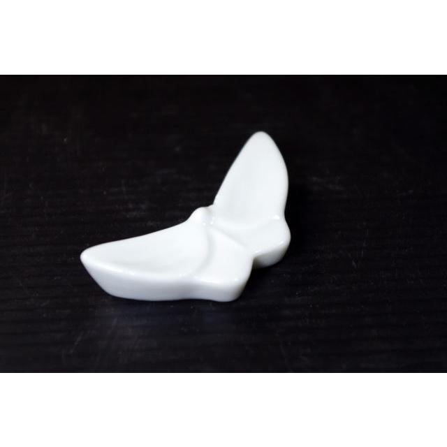 HO220　ホワイト蝶　箸置き「アウトレット品」 |  | 01