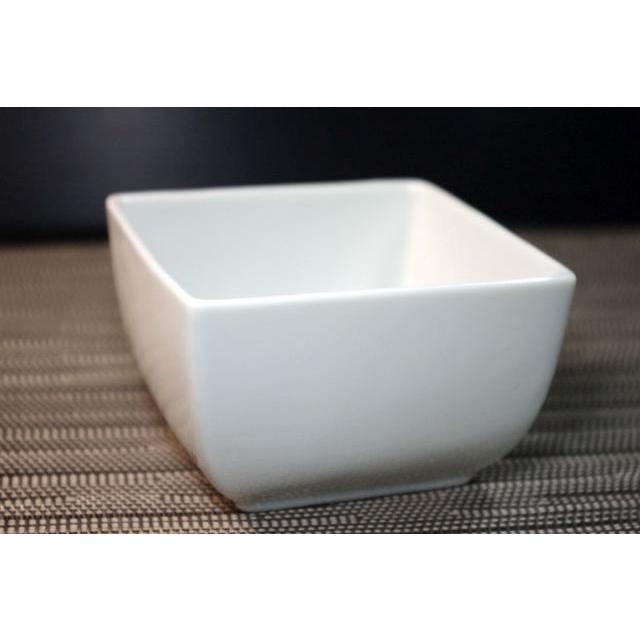 白　8.7cm角小鉢　KB093 | 